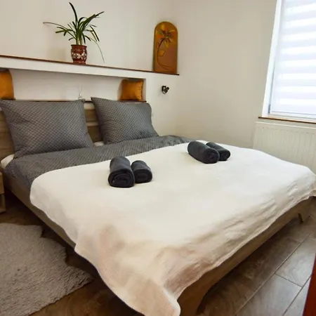 Marco Art Vendeghaz For 1- 8 Persons Guest house Harskut