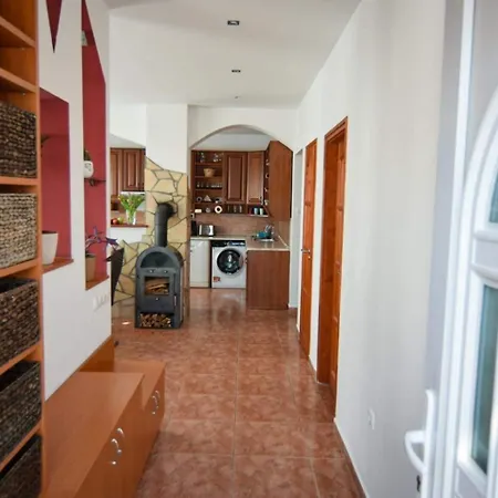 Marco Art Vendégház Jakuzzi, Finn-Infra Sauna - 3 éjszakától ingyenes wellness használat Marko